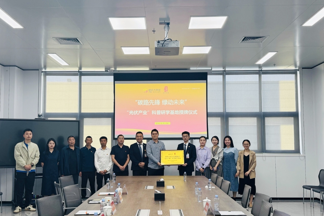 b2d83f8de365324f50b01bdc2e9da006.jpg b2d83f8de365324f50b01bdc2e9da006.jpg