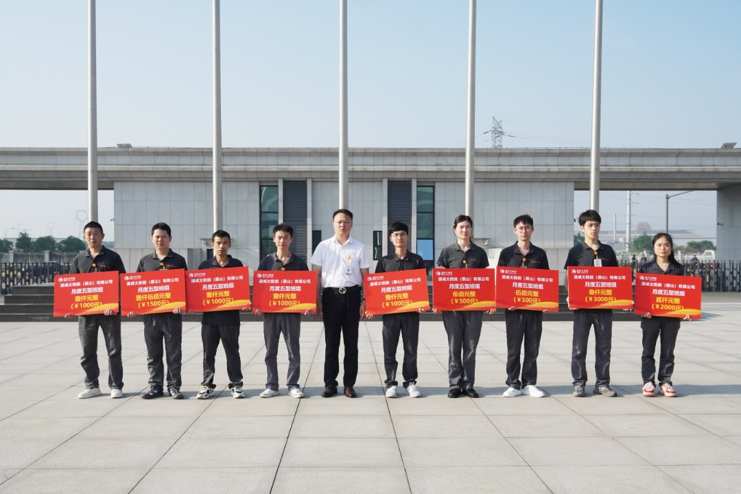 b2eb05ff61a3640649b47a251d4a6647.jpg b2eb05ff61a3640649b47a251d4a6647.jpg