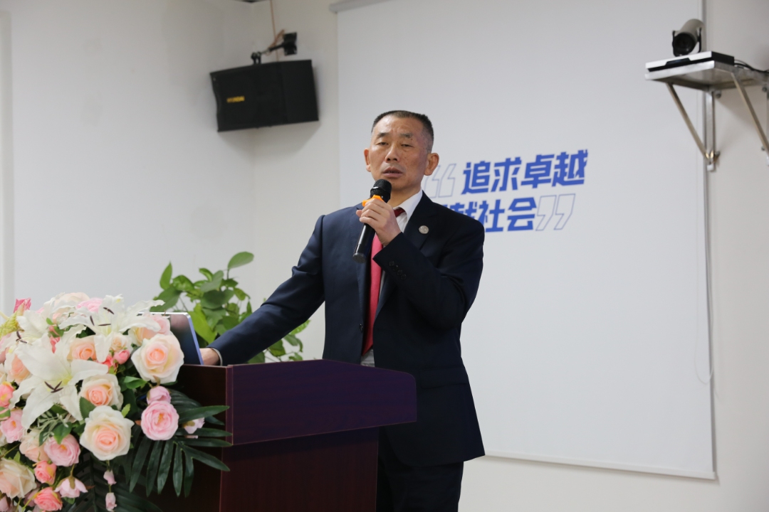 ce322f25abcbafc82065d7b753556814.jpg