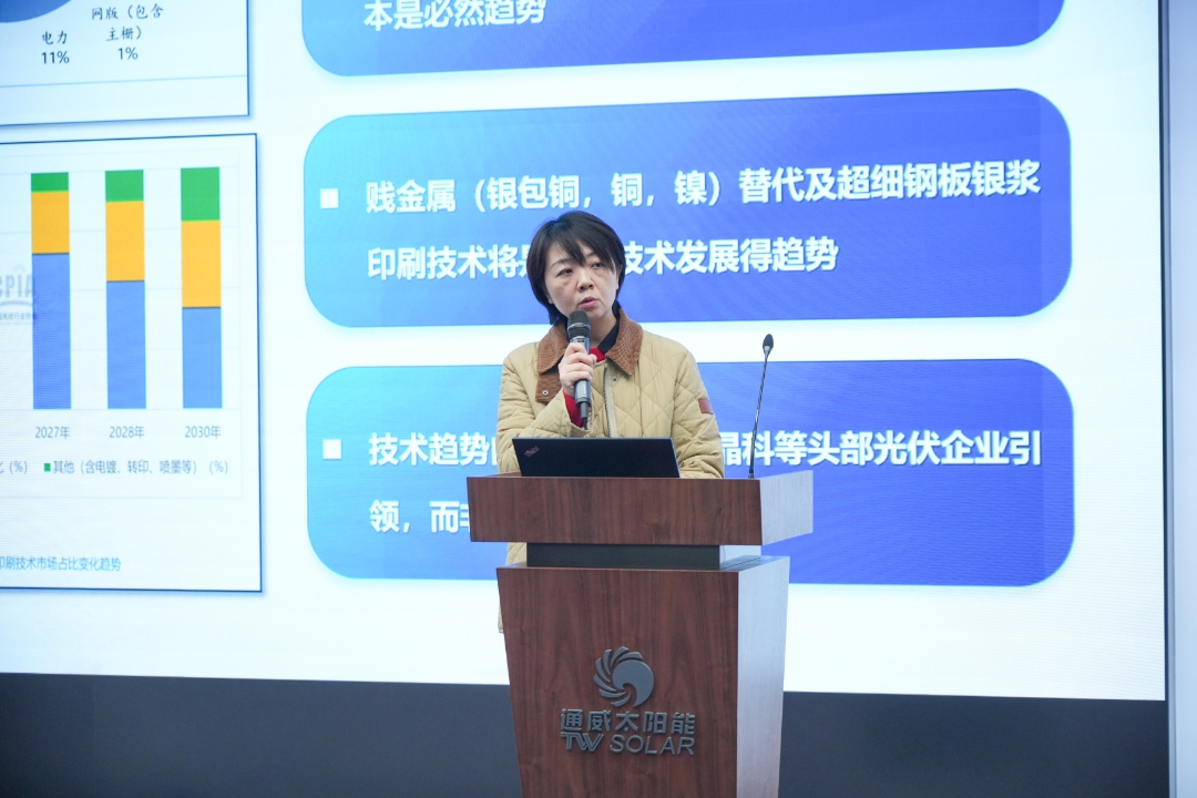 30ef2647041c27694373859c478025ff.jpg